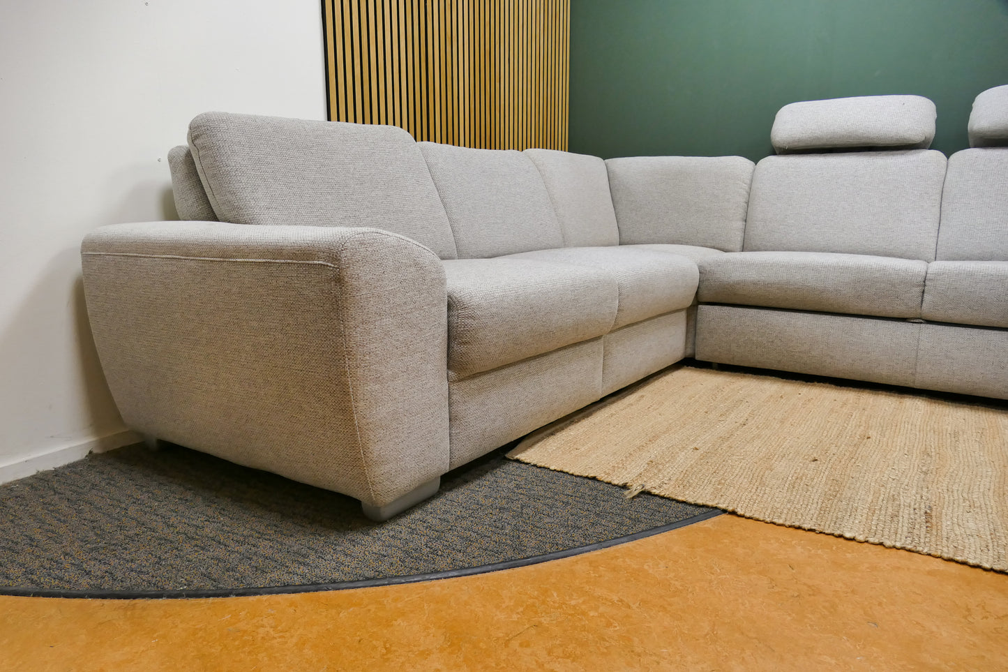 Refurbished U Bank Met Slaapfunctie en Afneembare Hoofdsteunen