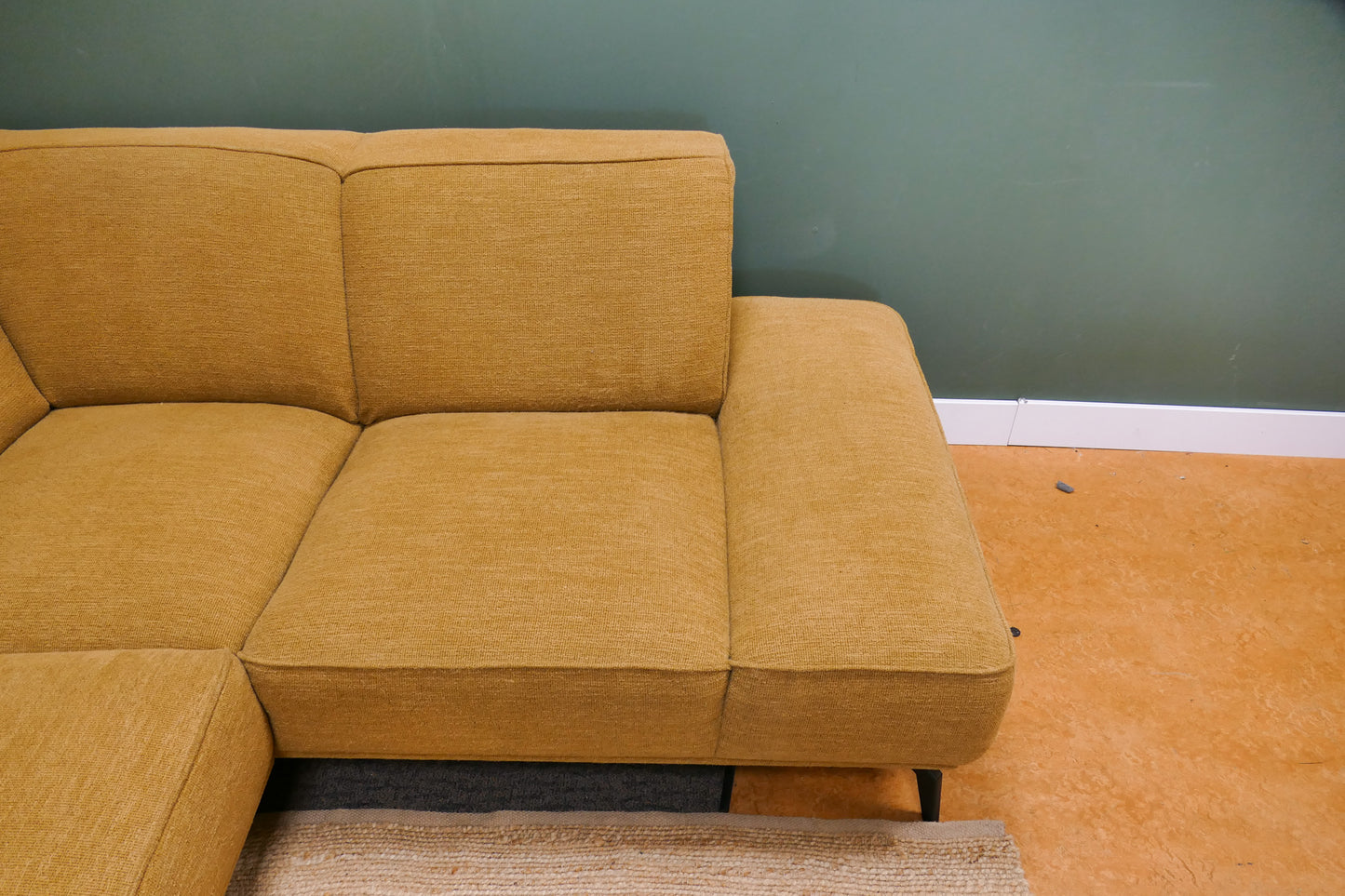 Refurbished Kleine Hoekbank geel Gemeleerd