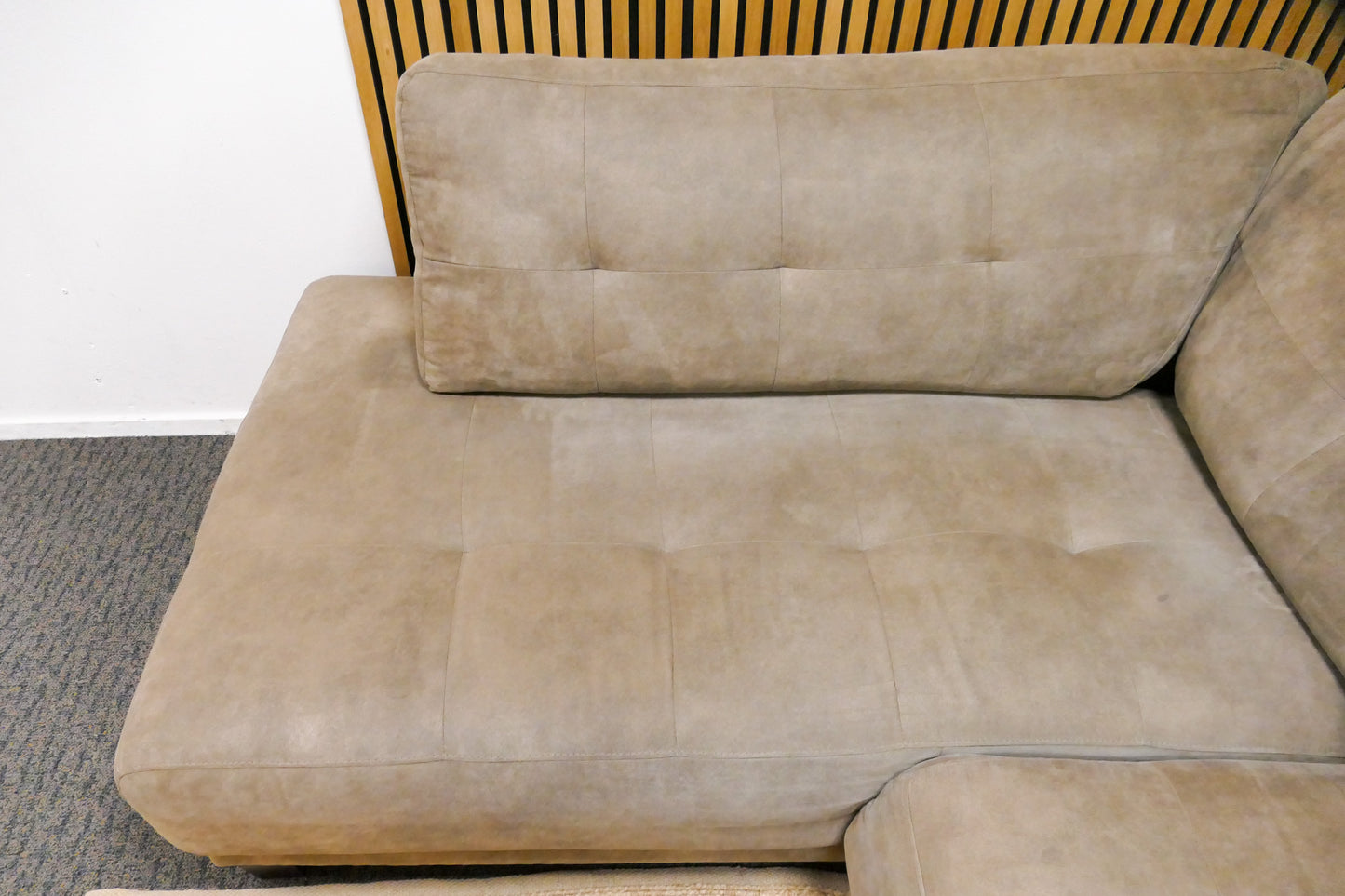 Refurbished V.I.P. Seats Hoekbank Microvezel Zandbruin