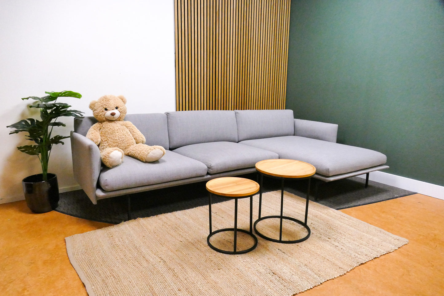 Refurbished Muuto Outline Bank Met Chaise Longue