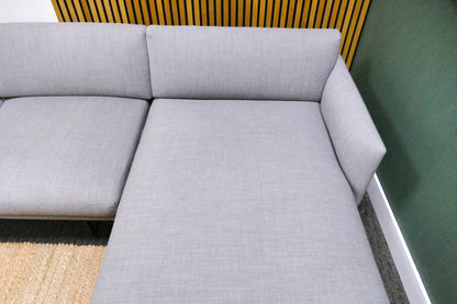 Refurbished Muuto Outline Bank Met Chaise Longue