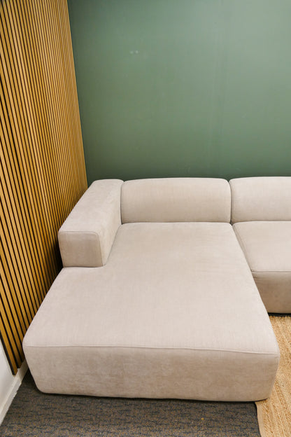 Refurbished Chaise Longue Beige 4x6 Sofa Met Hocker