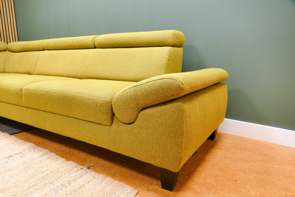 Refurbished Montel Hoekbank Chicago Geel