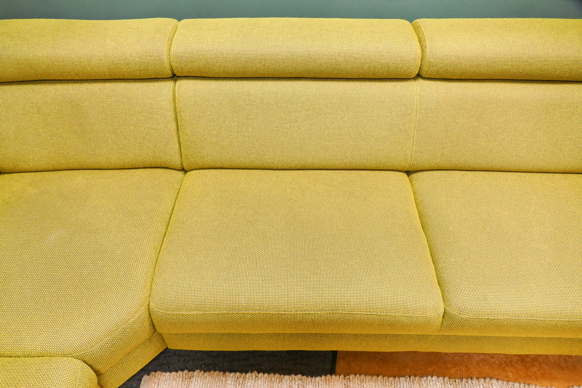 Refurbished Montel Hoekbank Chicago Geel