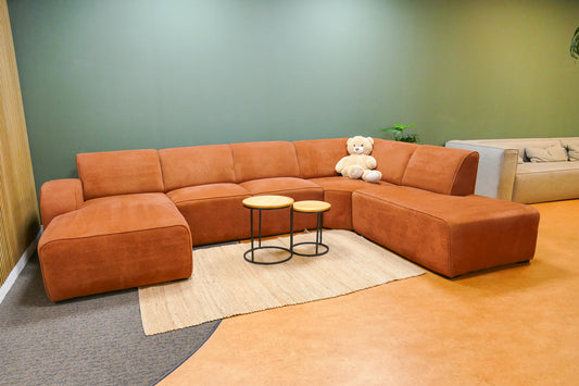 Refurbished Moderne U Bank Terracotta