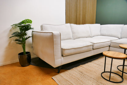 Refurbished Hoekbank Goossens Chambre Beige
