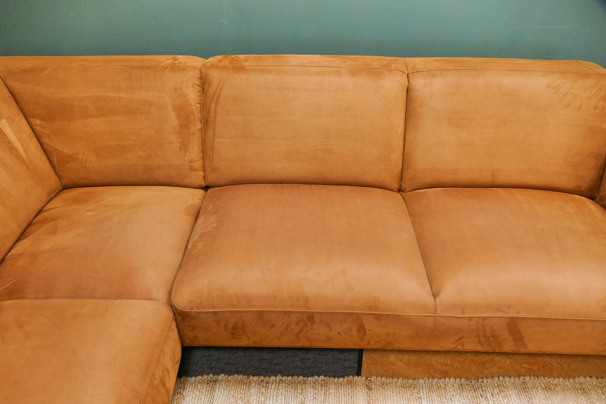 Refurbished Montel Hoekbank Microvezel Cognac