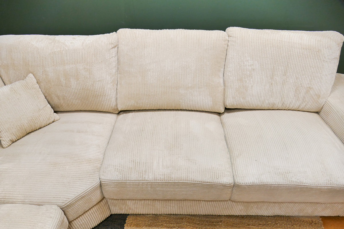 Refurbished Grote U Bank Ribstof Beige