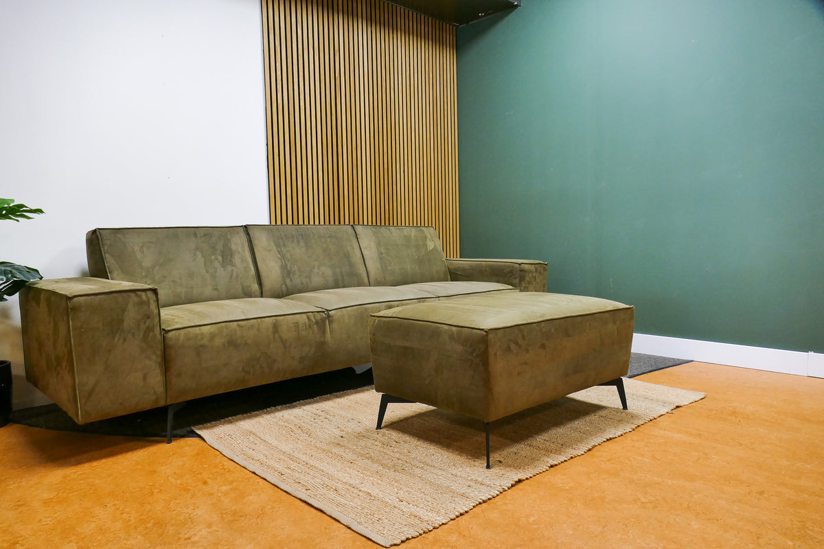 Refurbished Montel Giant 4 Zits Met Hocker Groen