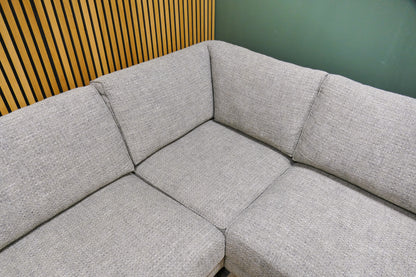 Refurbished Hoekbank + Hocker Grijs Beige