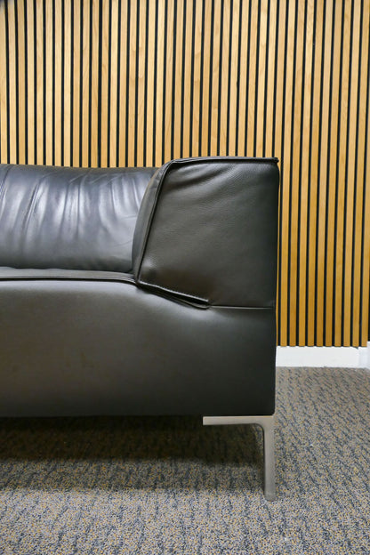 Refurbished Design on Stock Bloq Zwart Leer