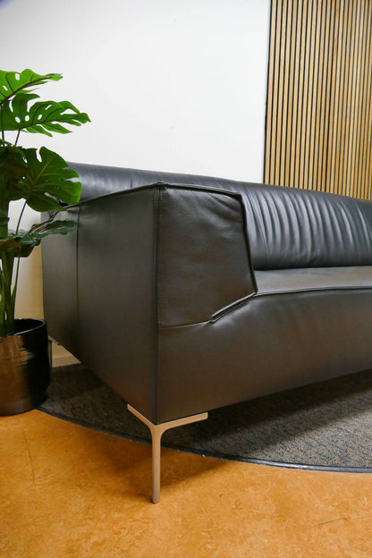 Refurbished Design on Stock Bloq Zwart Leer