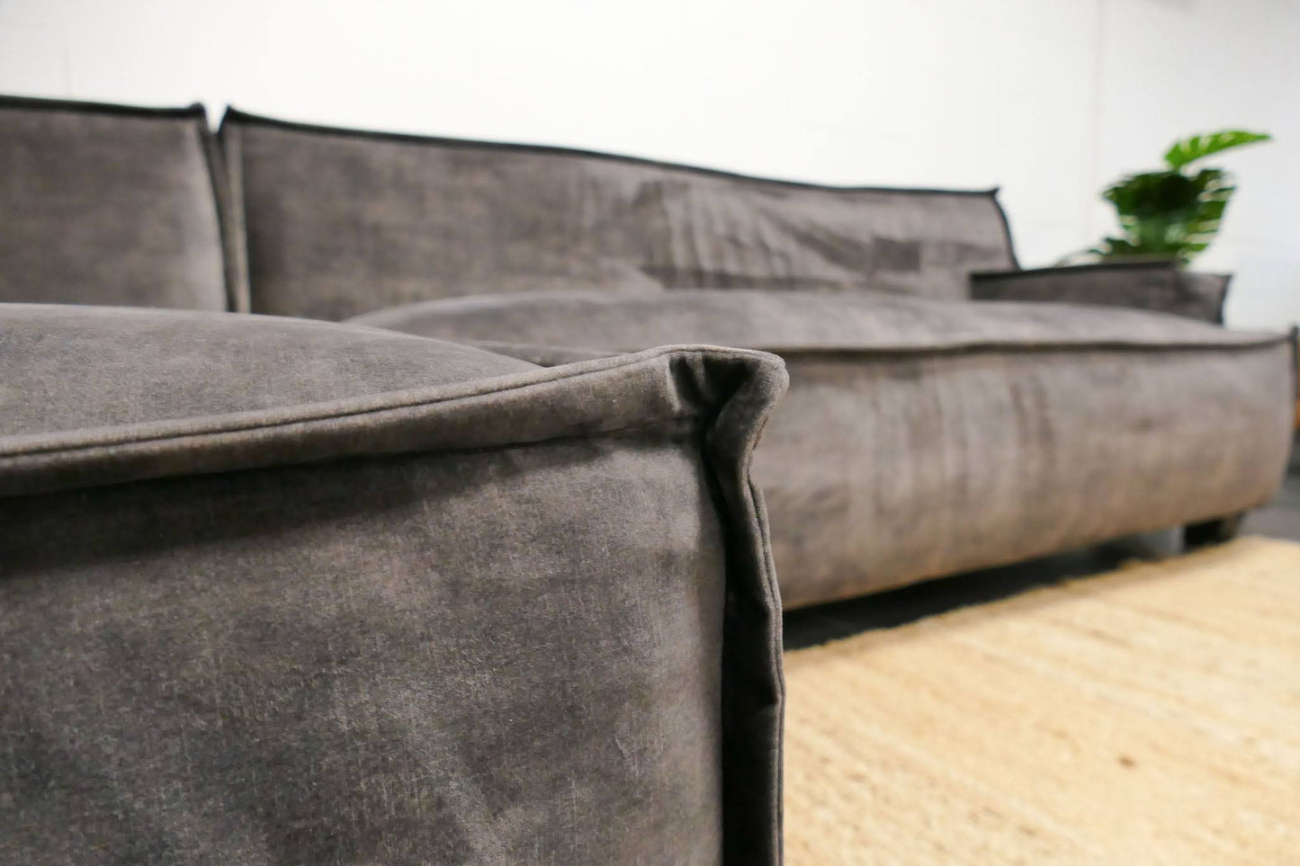 Refurbished Lounge bank Antraciet SoTrue