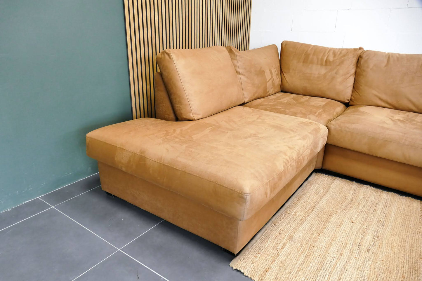 Refurbished Hoekbank Urban Sofa Microvezel Cognac Bruin