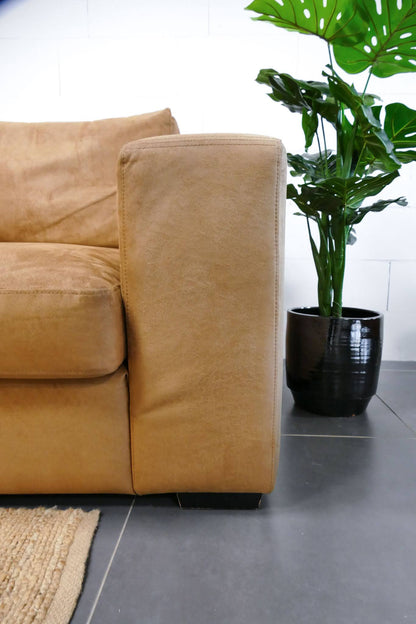 Refurbished Hoekbank Urban Sofa Microvezel Cognac Bruin