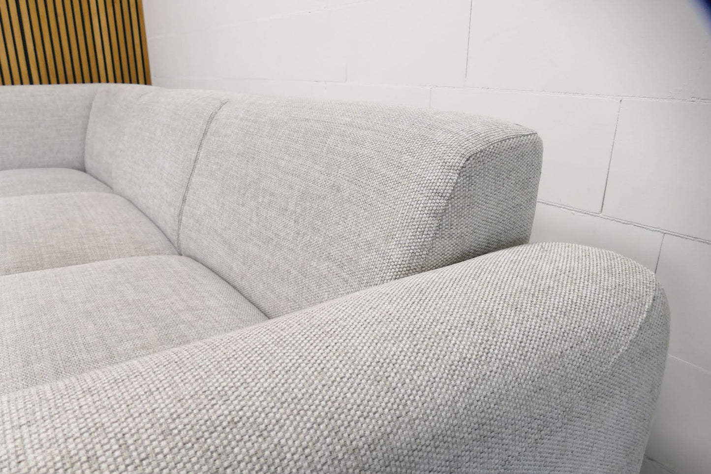 Refurbished Hoekbank Greige DFS