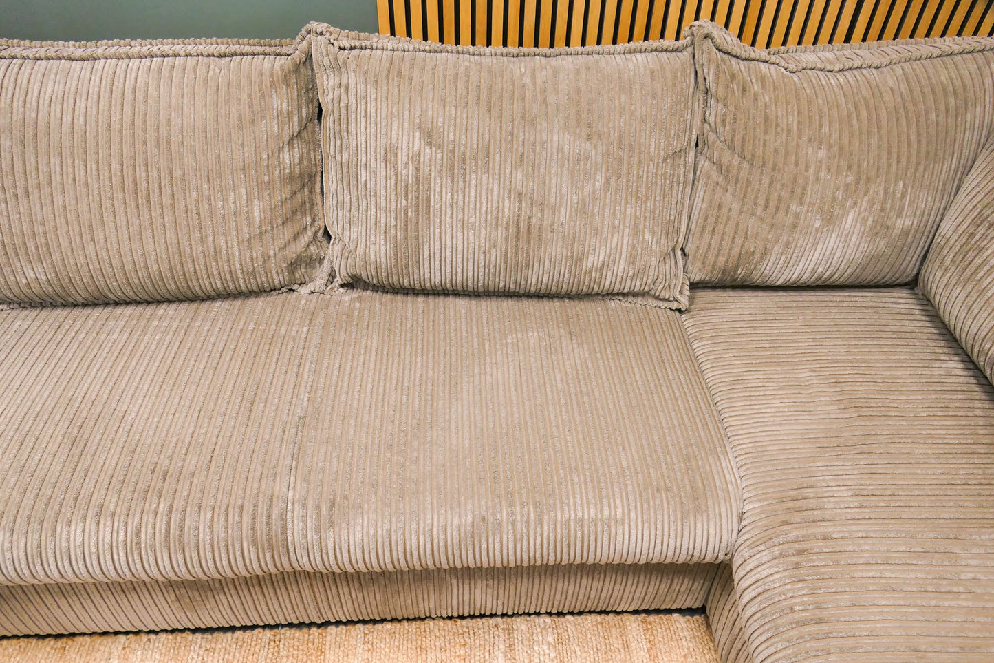 Refurbished U-bank Taupe Ribstof