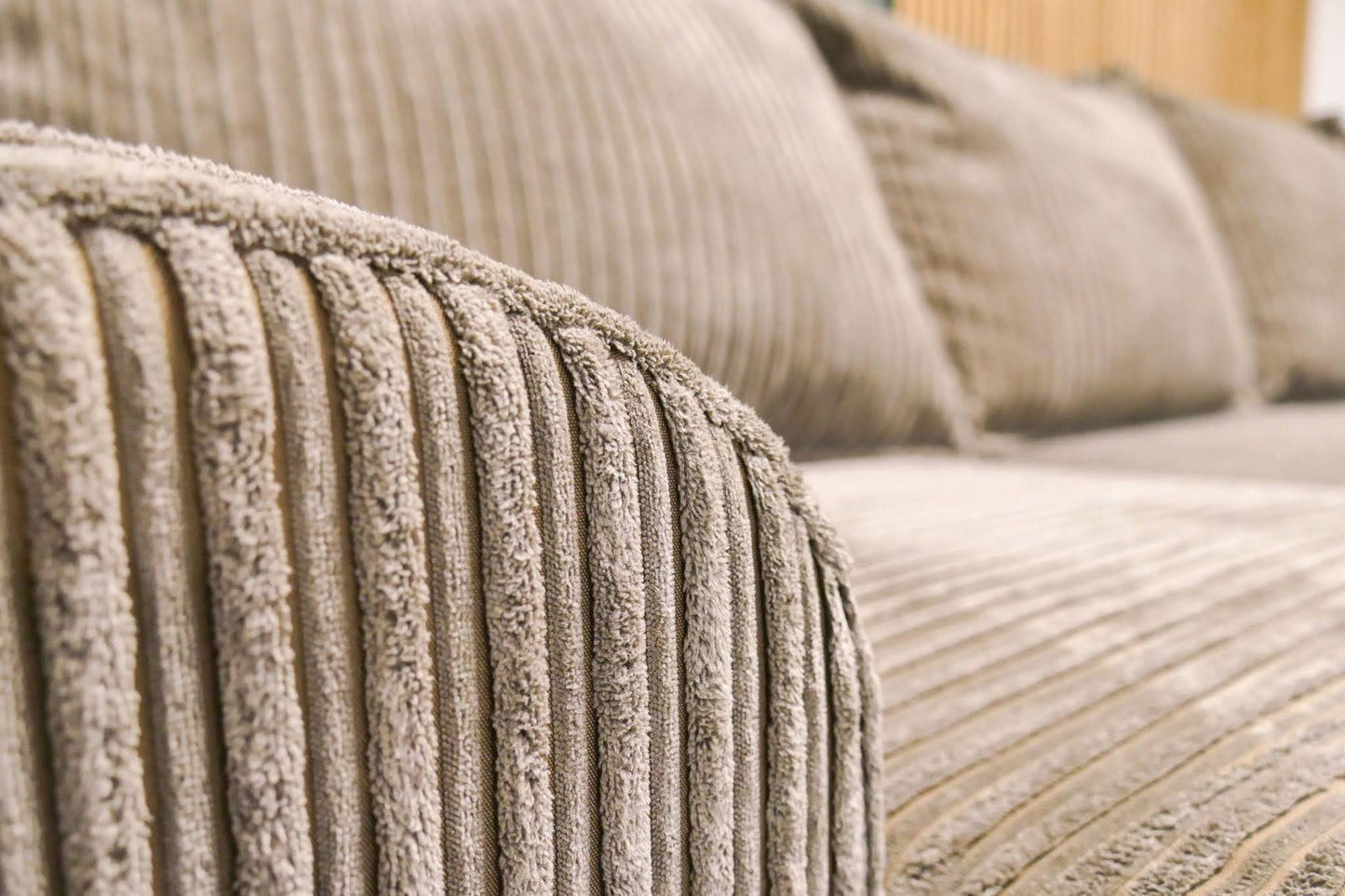 Refurbished U-bank Taupe Ribstof