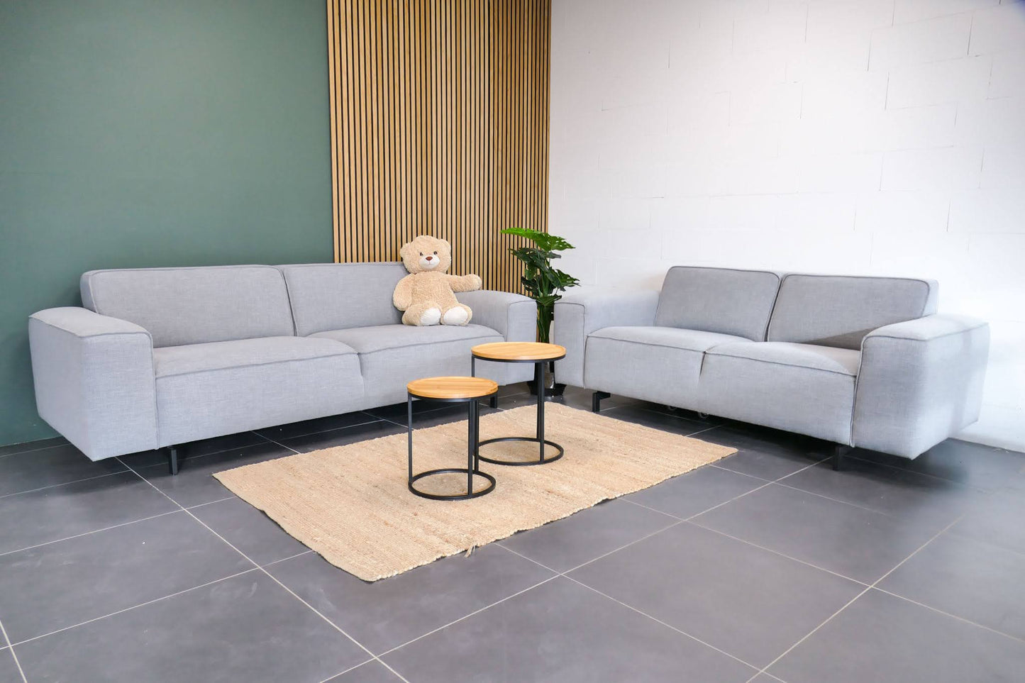 Refurbished set 3 + 2 zits lichtgrijs INHOUSE