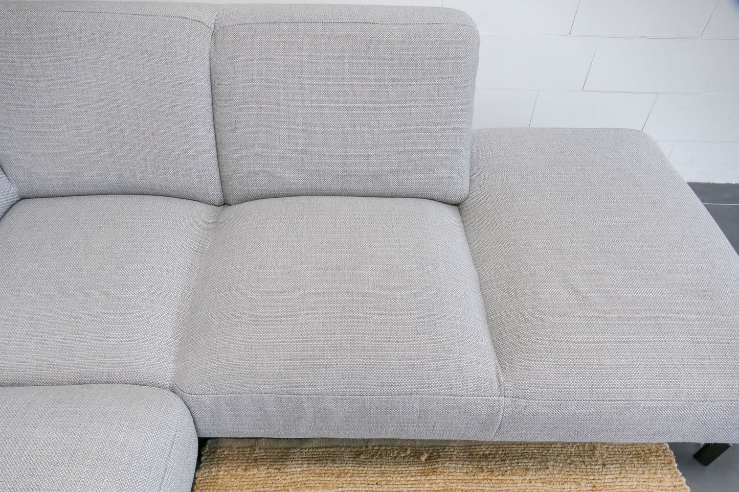 Refurbished Montel Hoekbank Viano Lichtgrijs