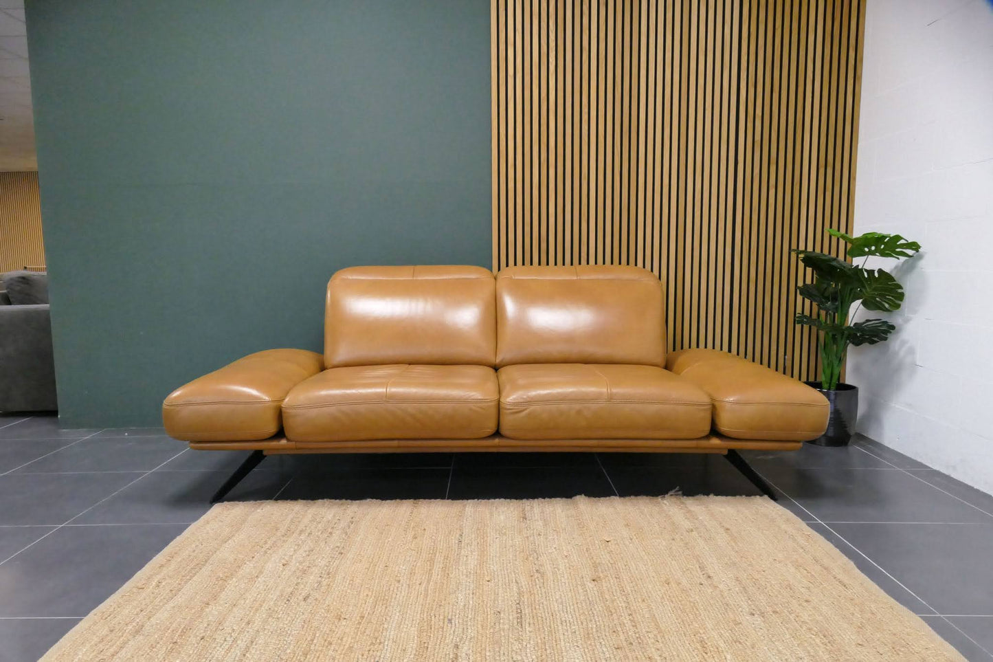 Refurbished Xooon 3 Zits Paxos Cognac Leer