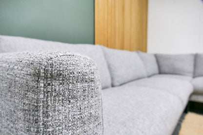 Refurbished Hoekbank Sanders Wonen Lichtgrijs