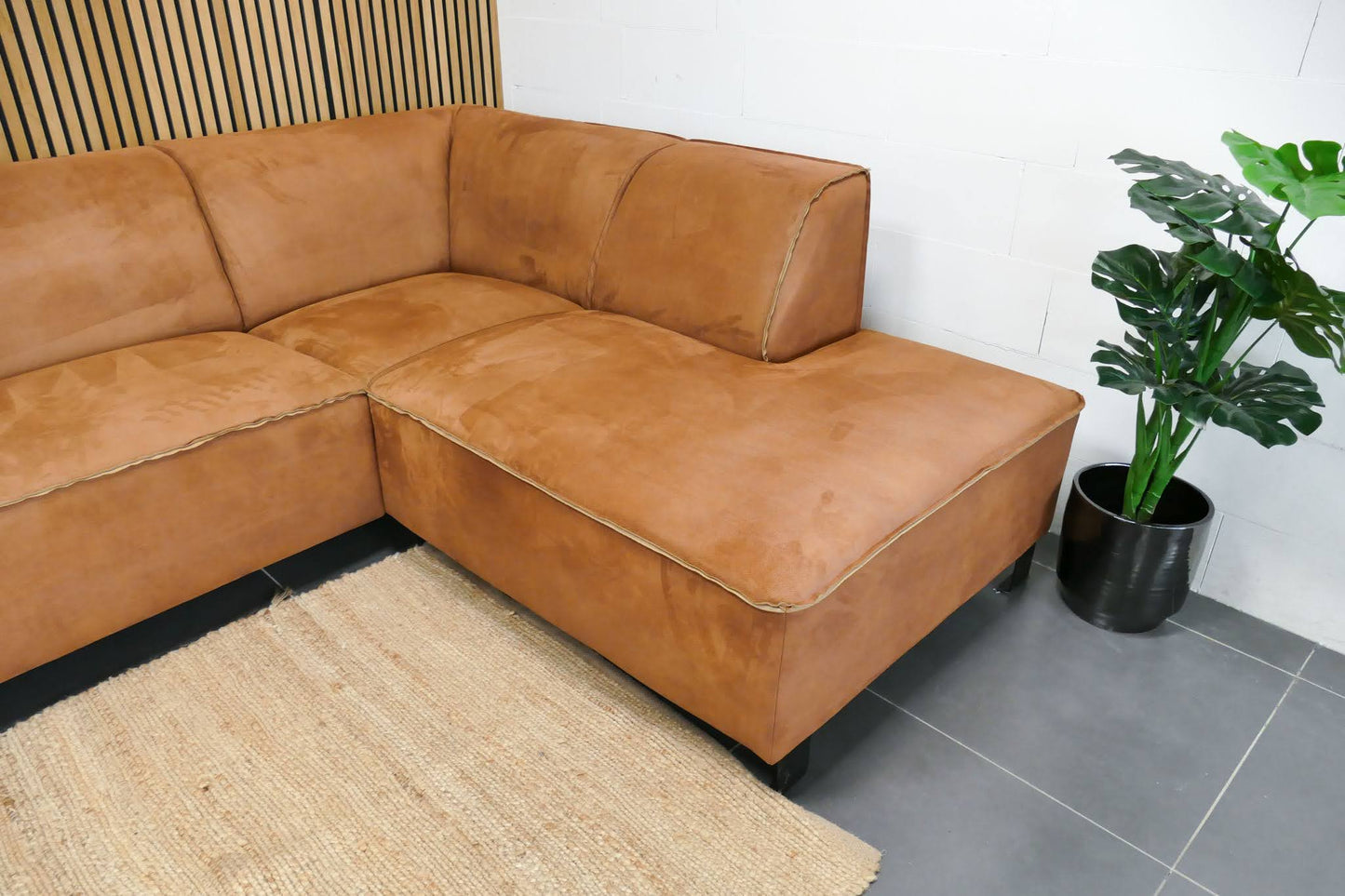 Refurbished Cognac Hoekbank Label67