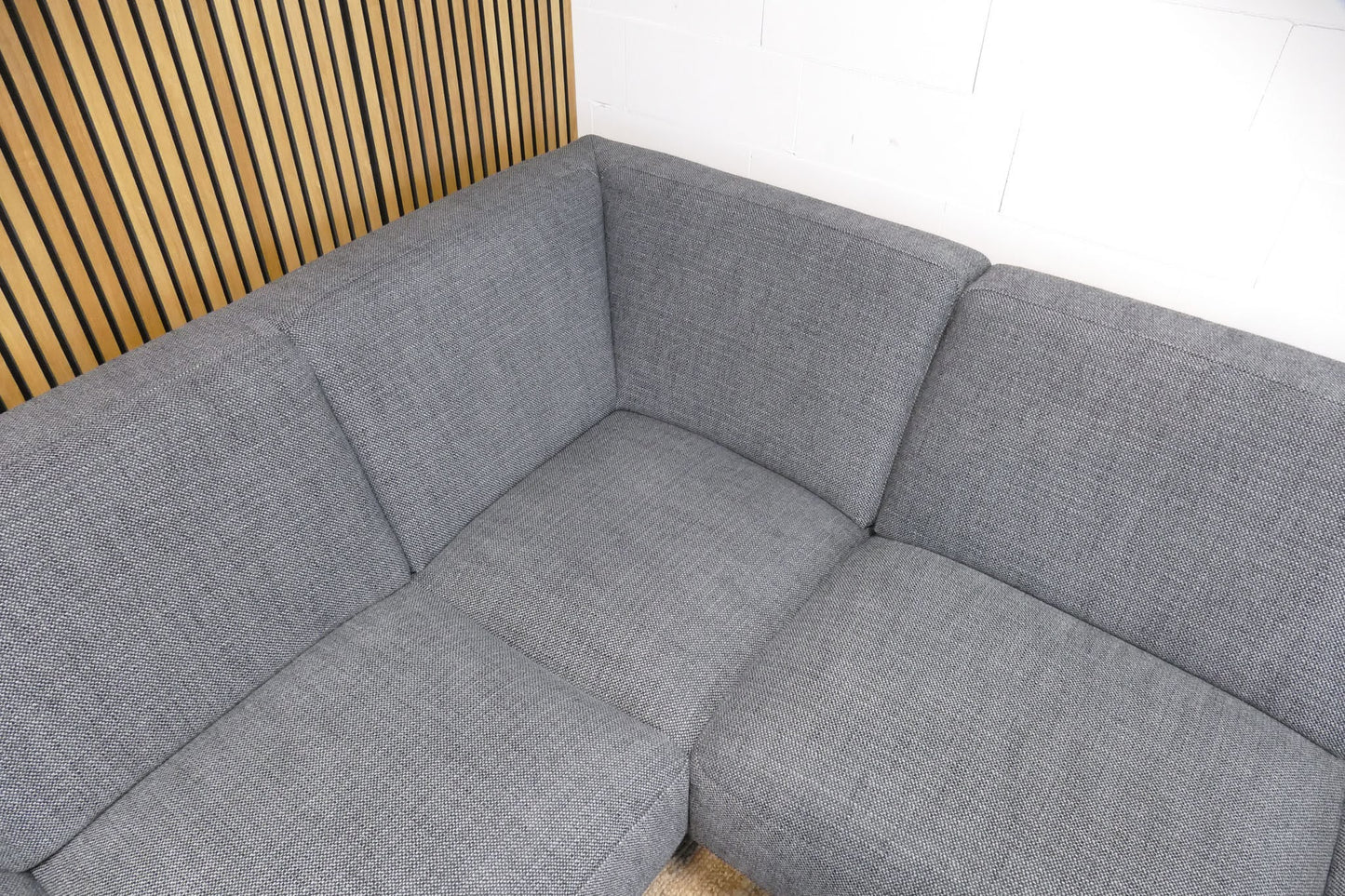 Refurbished Montel Hoekbank Viano Antraciet