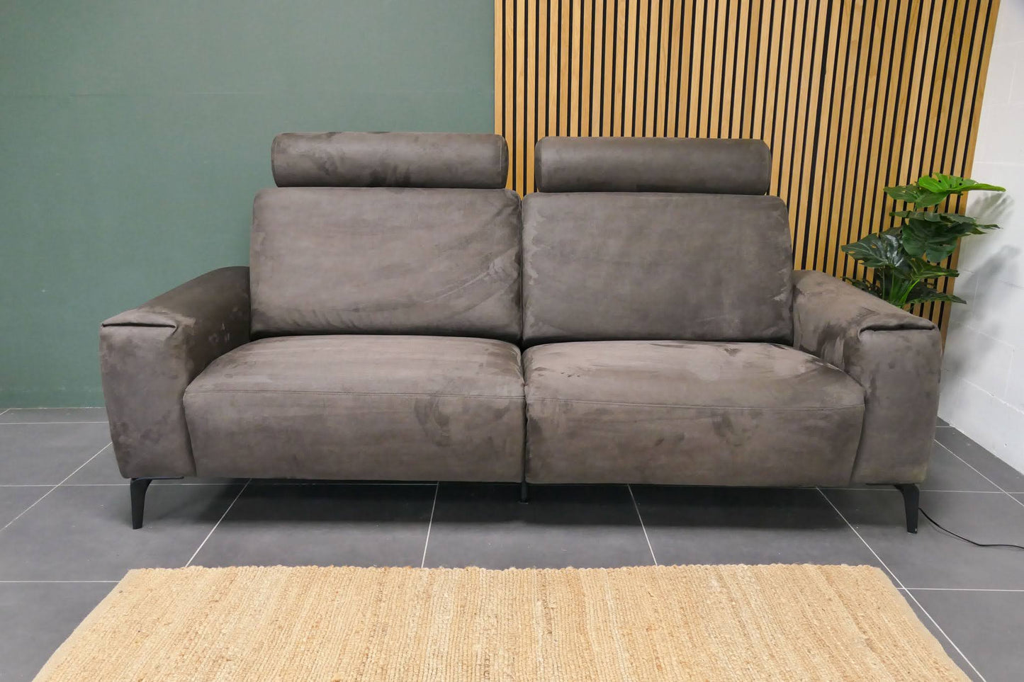 Refurbished Montel 3 Zits Tuscan Elektrisch Verstelbaar