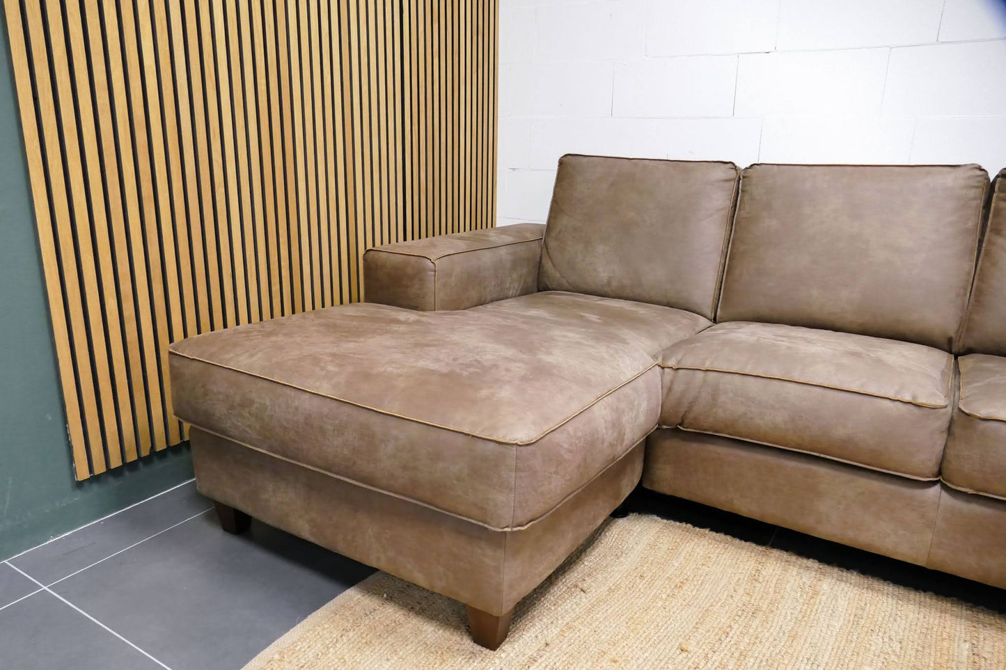 Refurbished Kleine Chaise Longue Bruin Microvezel
