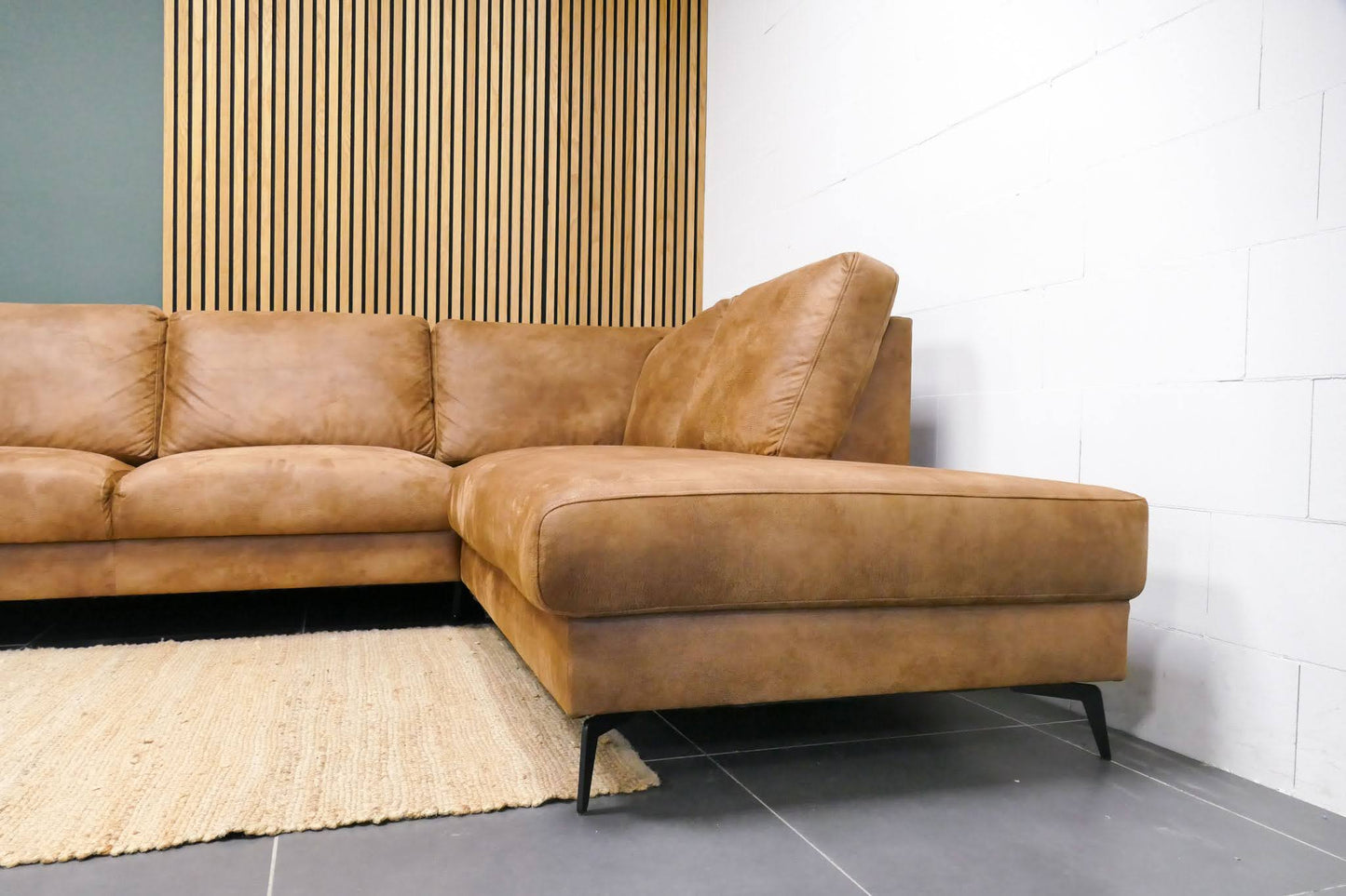 Refurbished Pronto Hoekbank Cognac