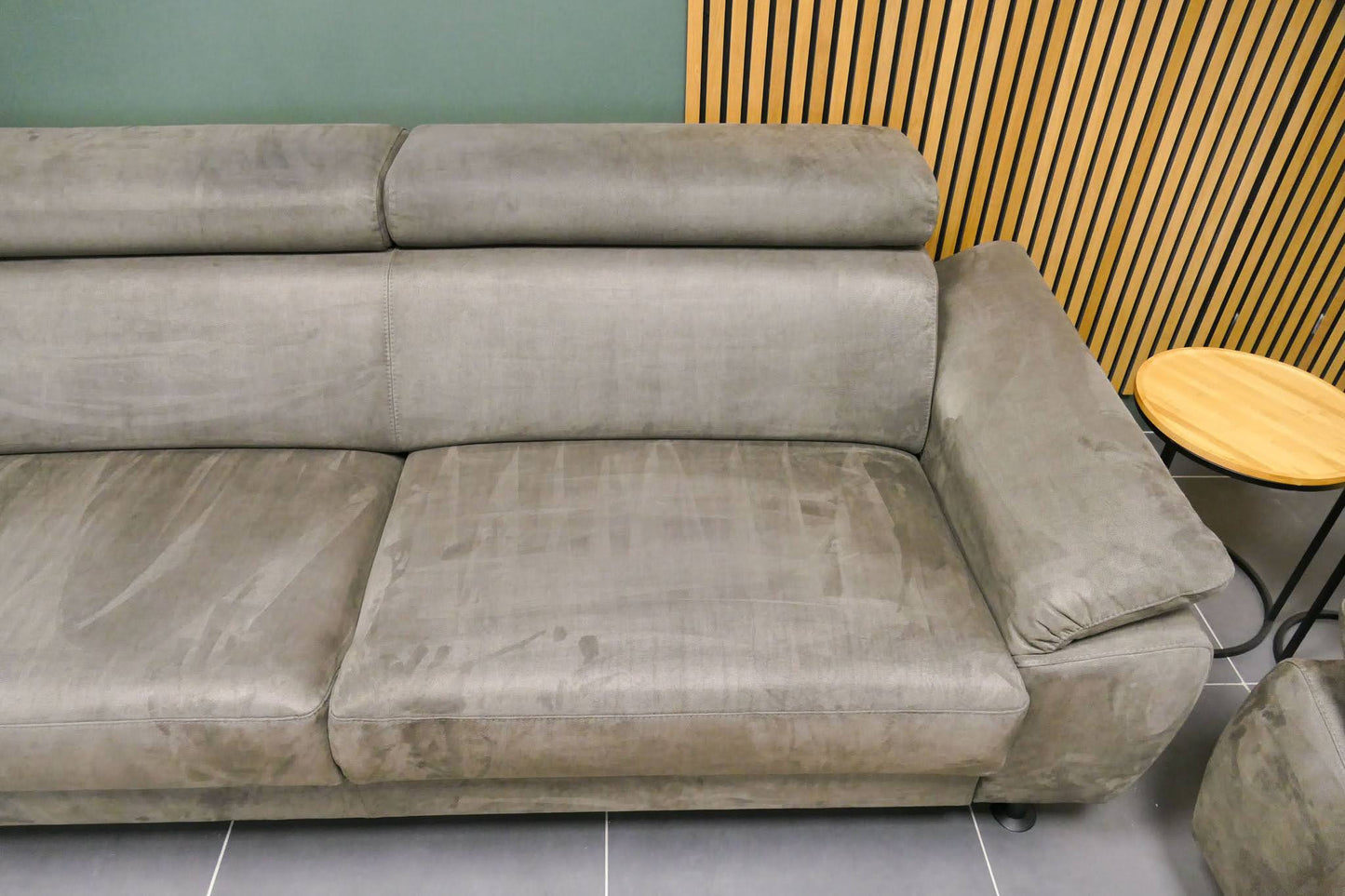 Refurbished 2 + 3 zits met Hocker INHOUSE Rigas