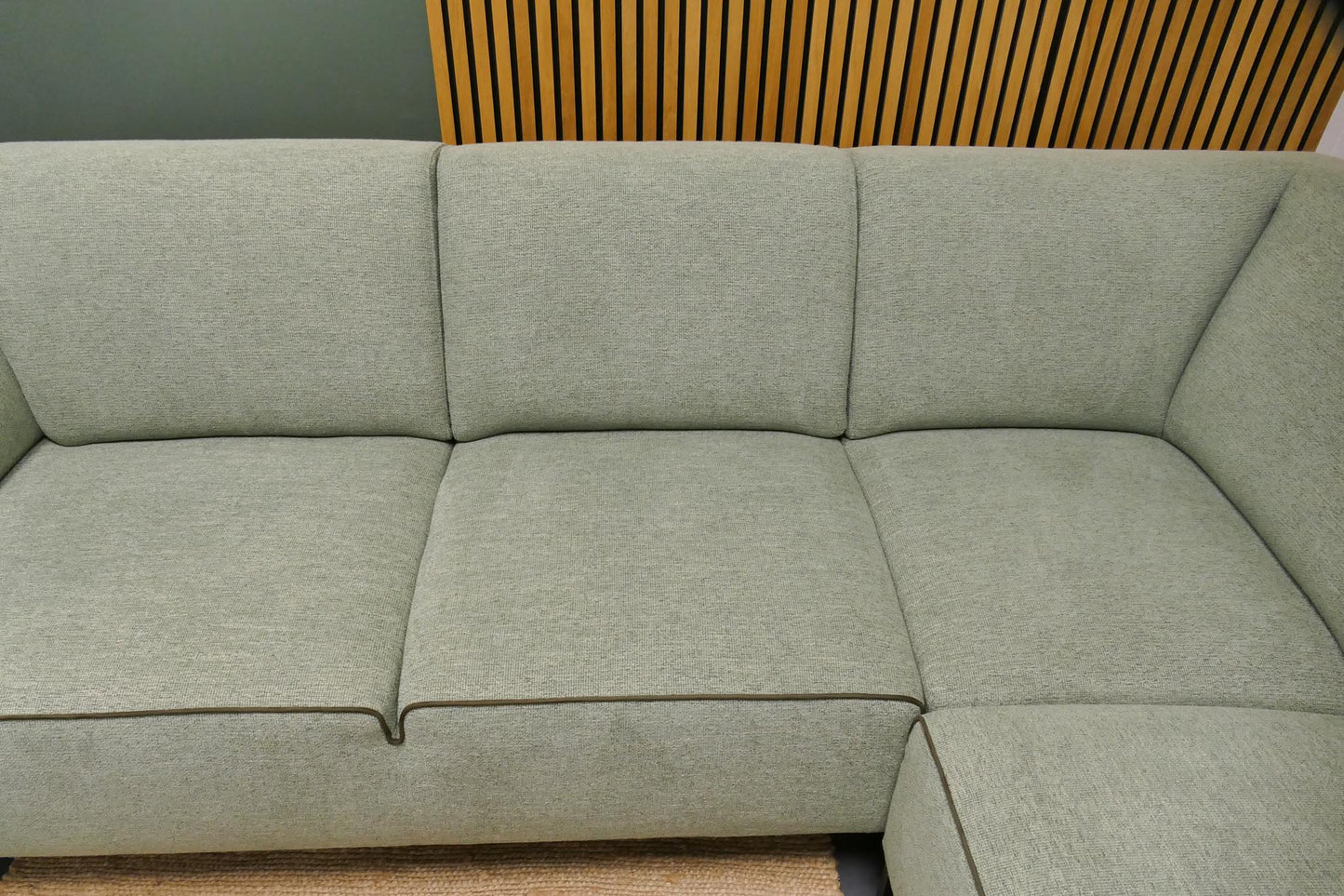 Refurbished Montel u-Bank Fresh Mintgroen