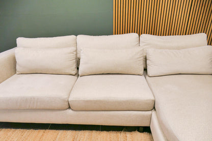 Refurbished Goossens Lounge Bank Beige