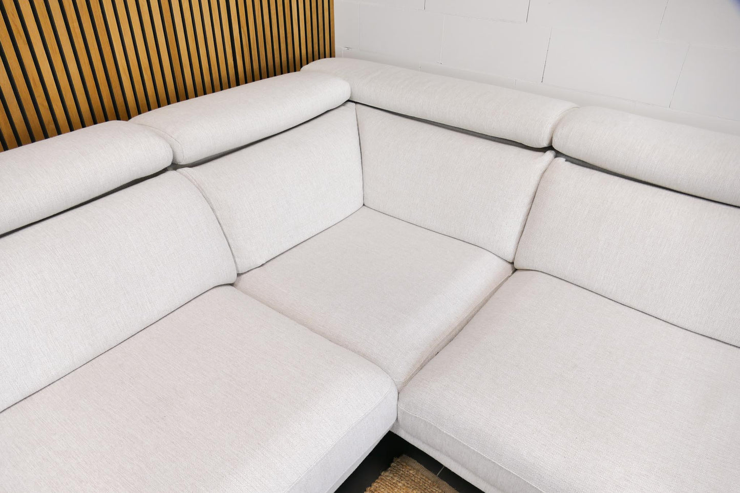 Refurbished Goossens Hoekbank Viggo gebroken wit
