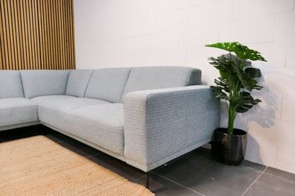 Refurbished Montel Hoekbank Viano Mintgroen