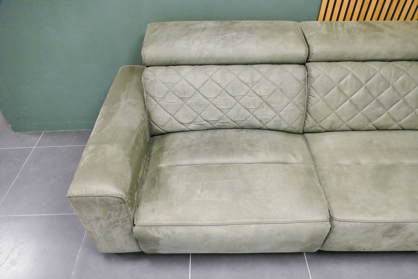 Refurbished Henders & Hazel Hoekbank Busan Groen