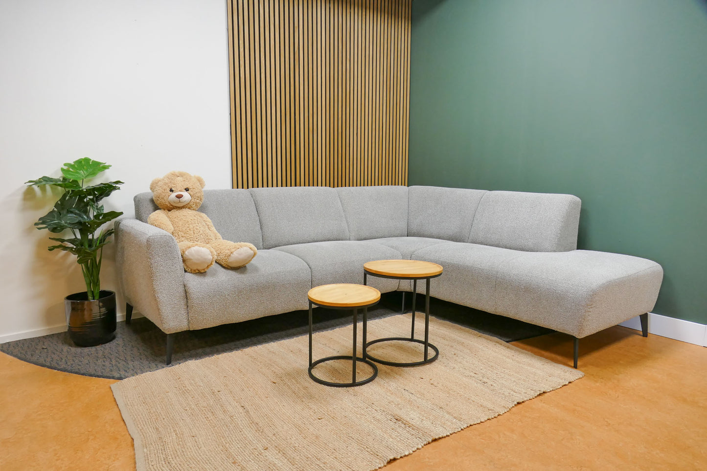 Refurbished hoekbank Zitmaxx bouclé grijs