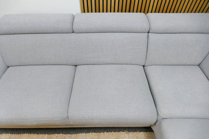 Refurbished hoekbank Montel Modena lichtgrijs