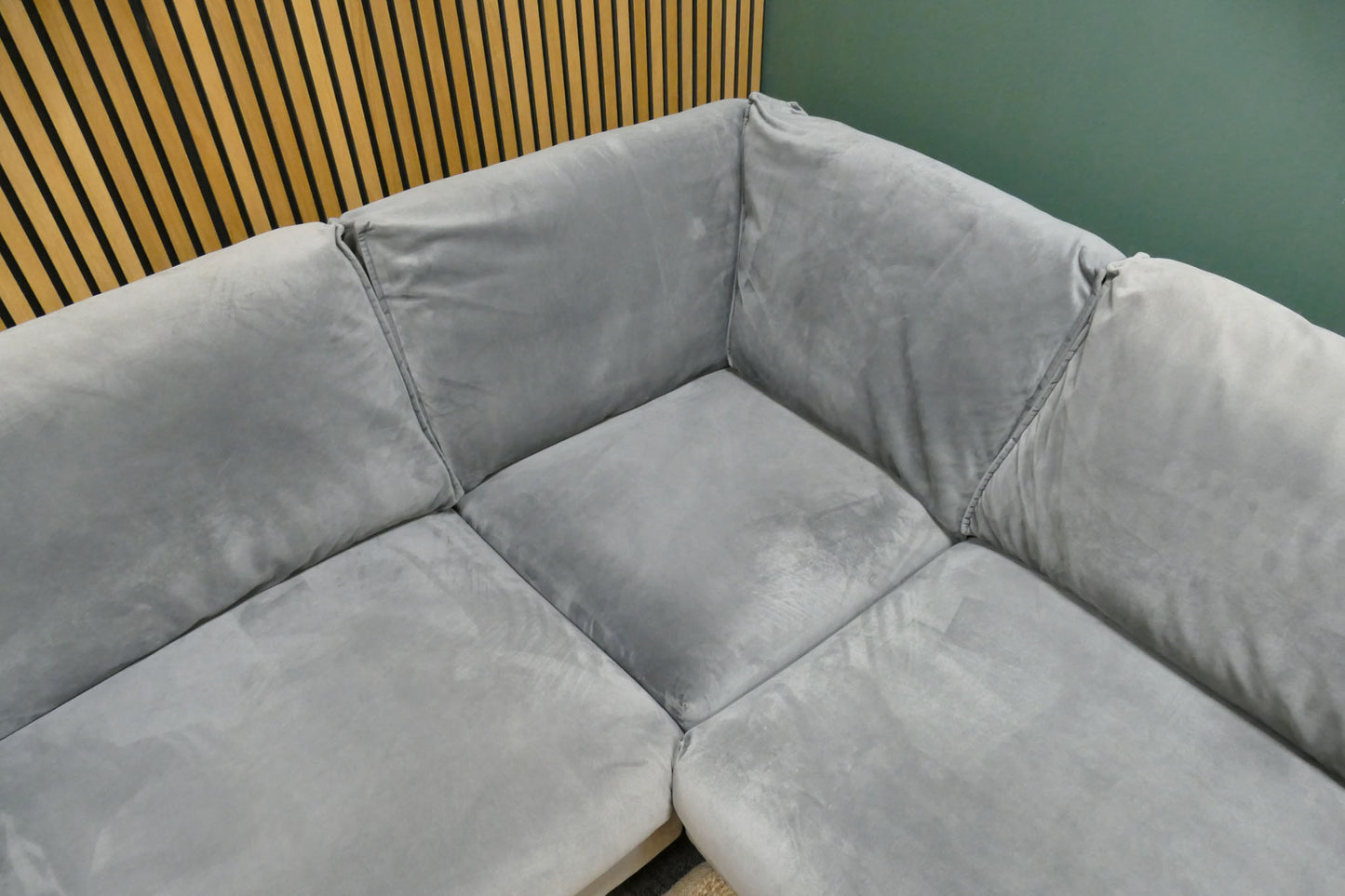 Refrubished hoekbank DFS Velvet Blauw/Grijs