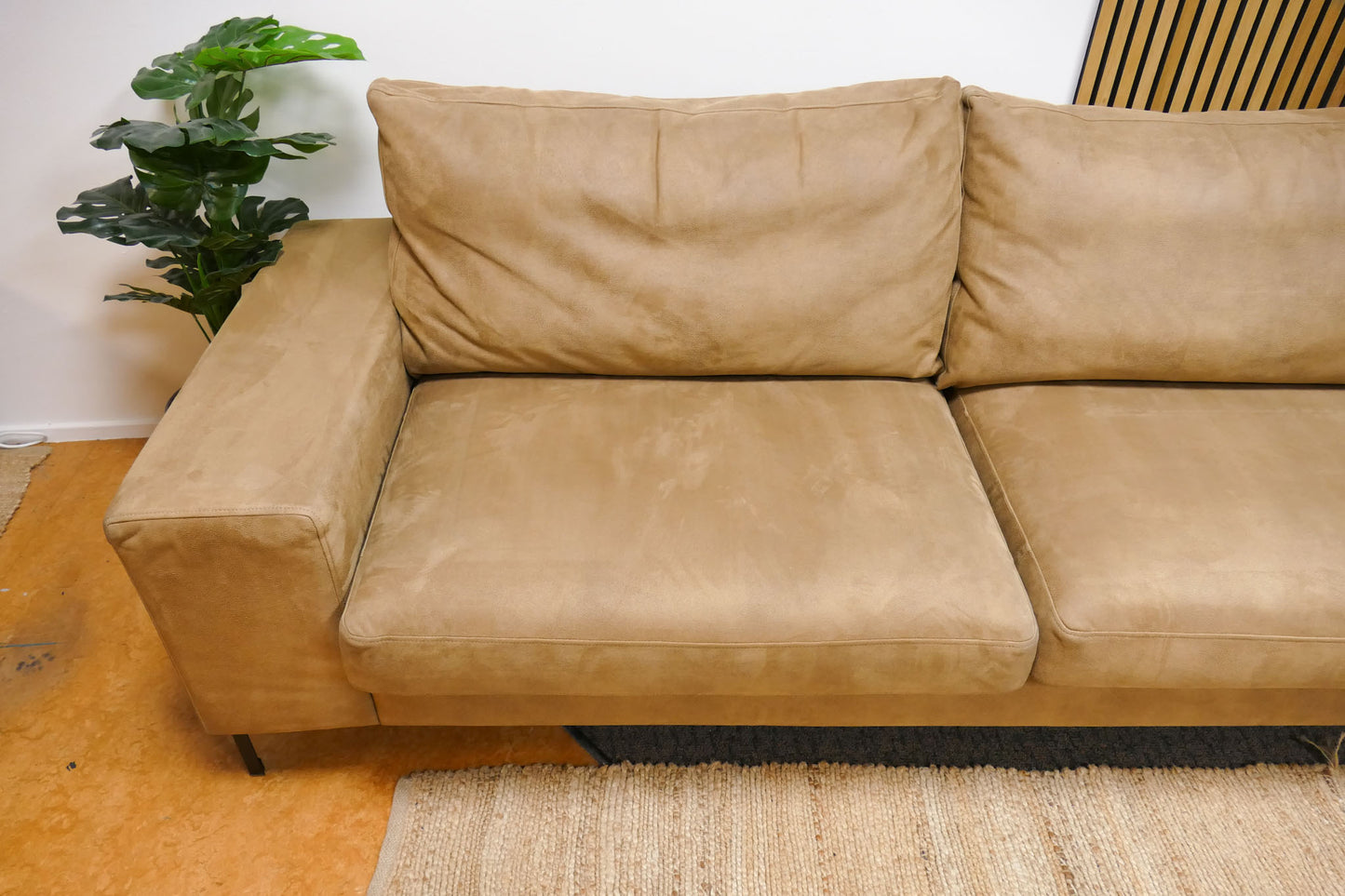 Refurbished Urban Sofa Hoekbank Camel Bruin