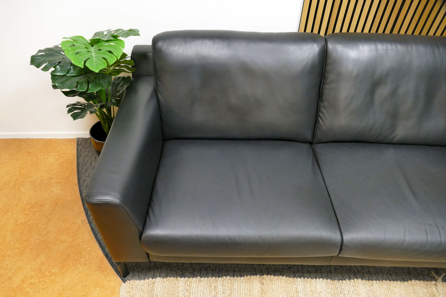 Refurbished 2,5-zits Montel Montelex Zwart Leer