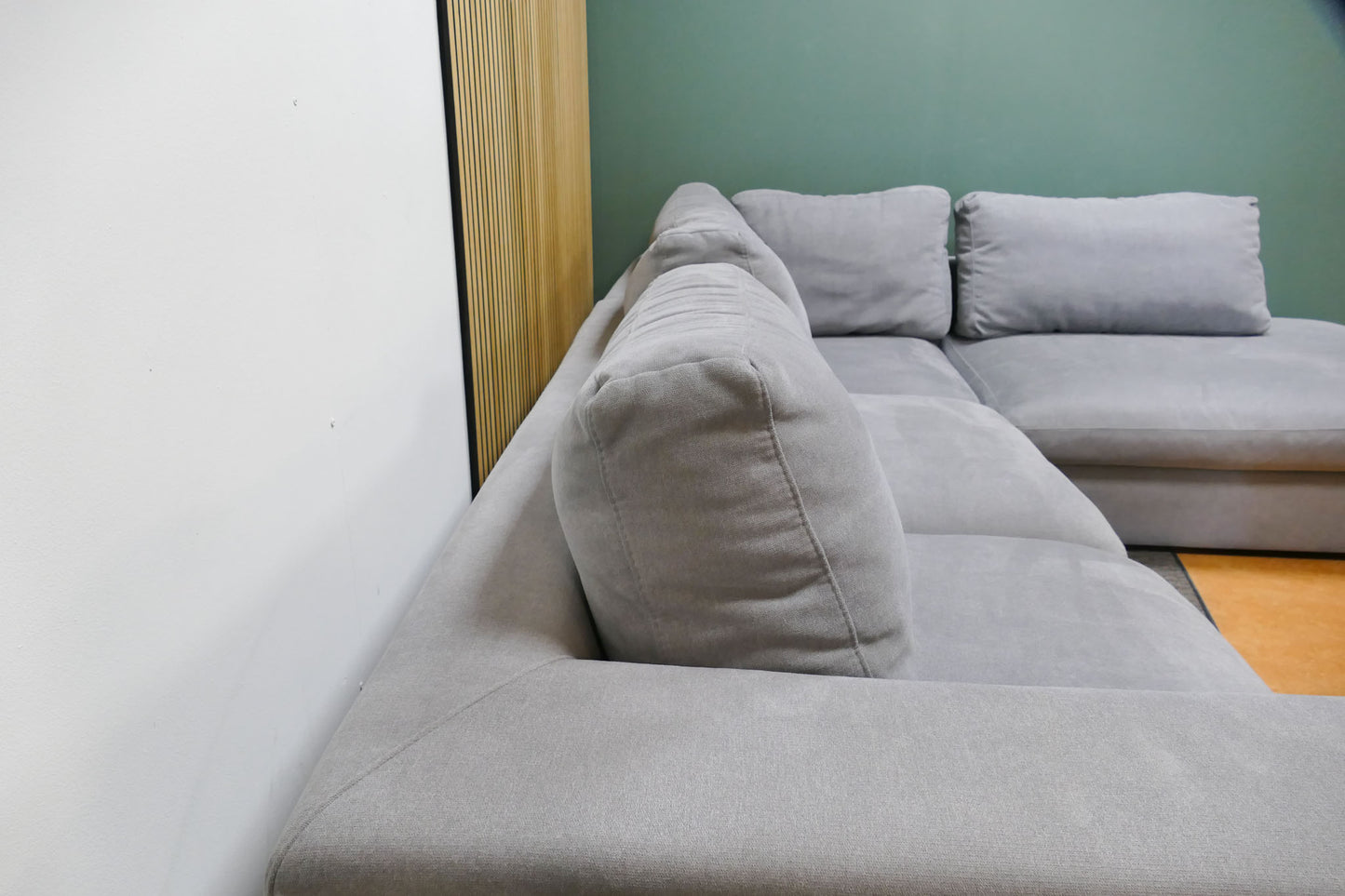 Refurbished Grote Loungebank + Hocker Grijs