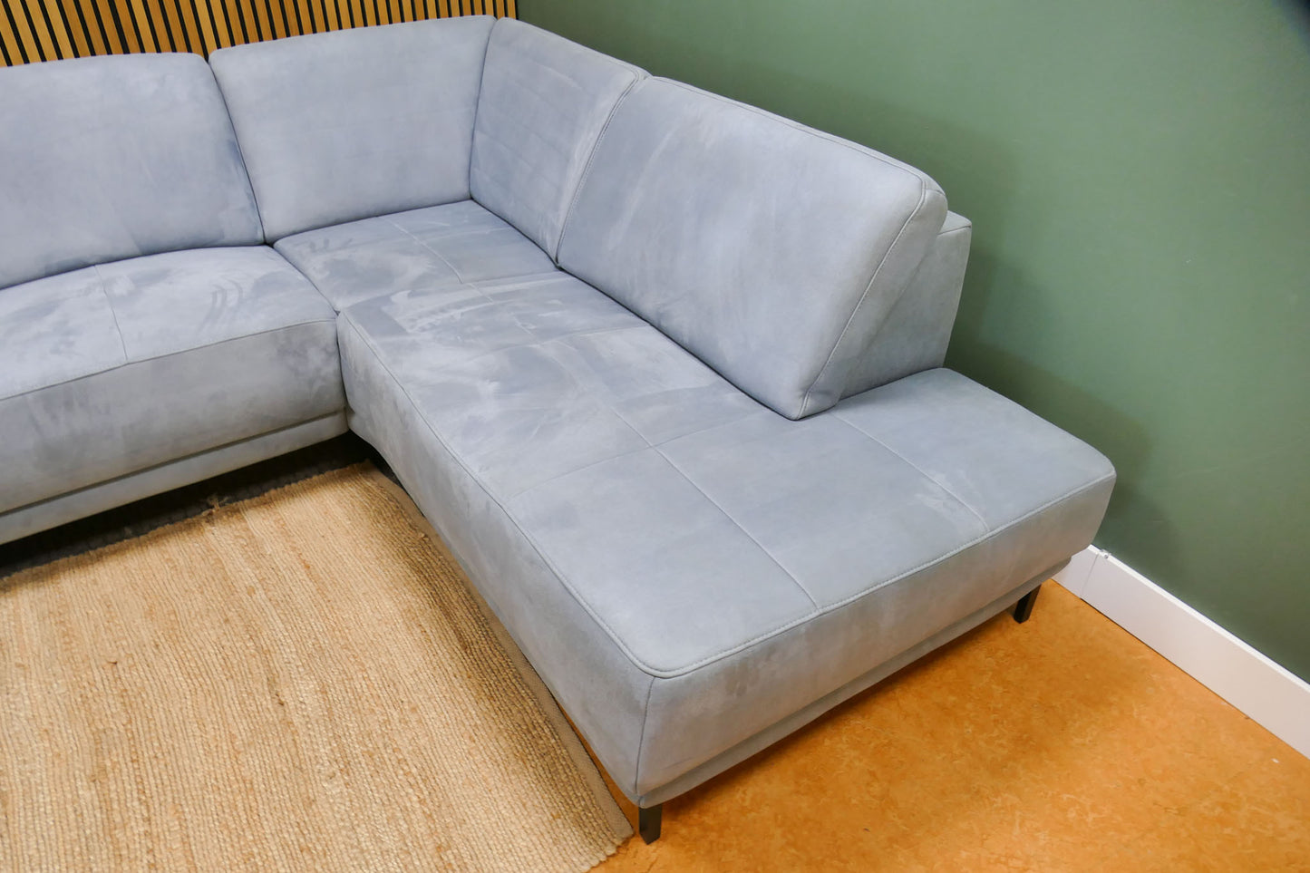 Refurbished Hoekbank Pronto Wonen Microvezel Lichtblauw