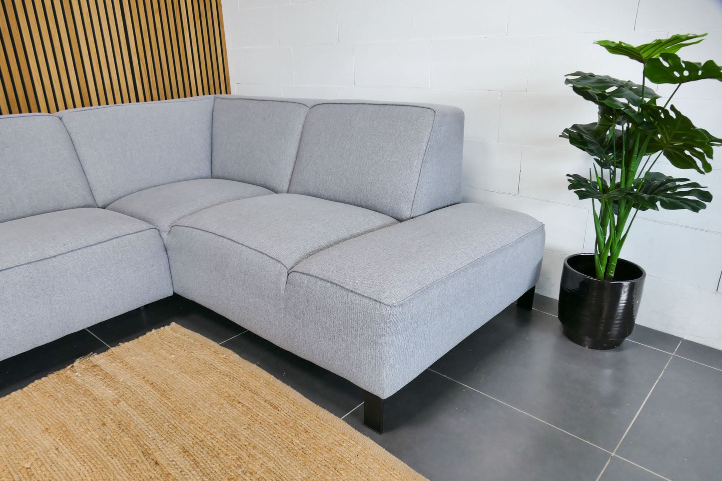 Refurbished Loods 5 Hoekbank Lot lichtgrijs