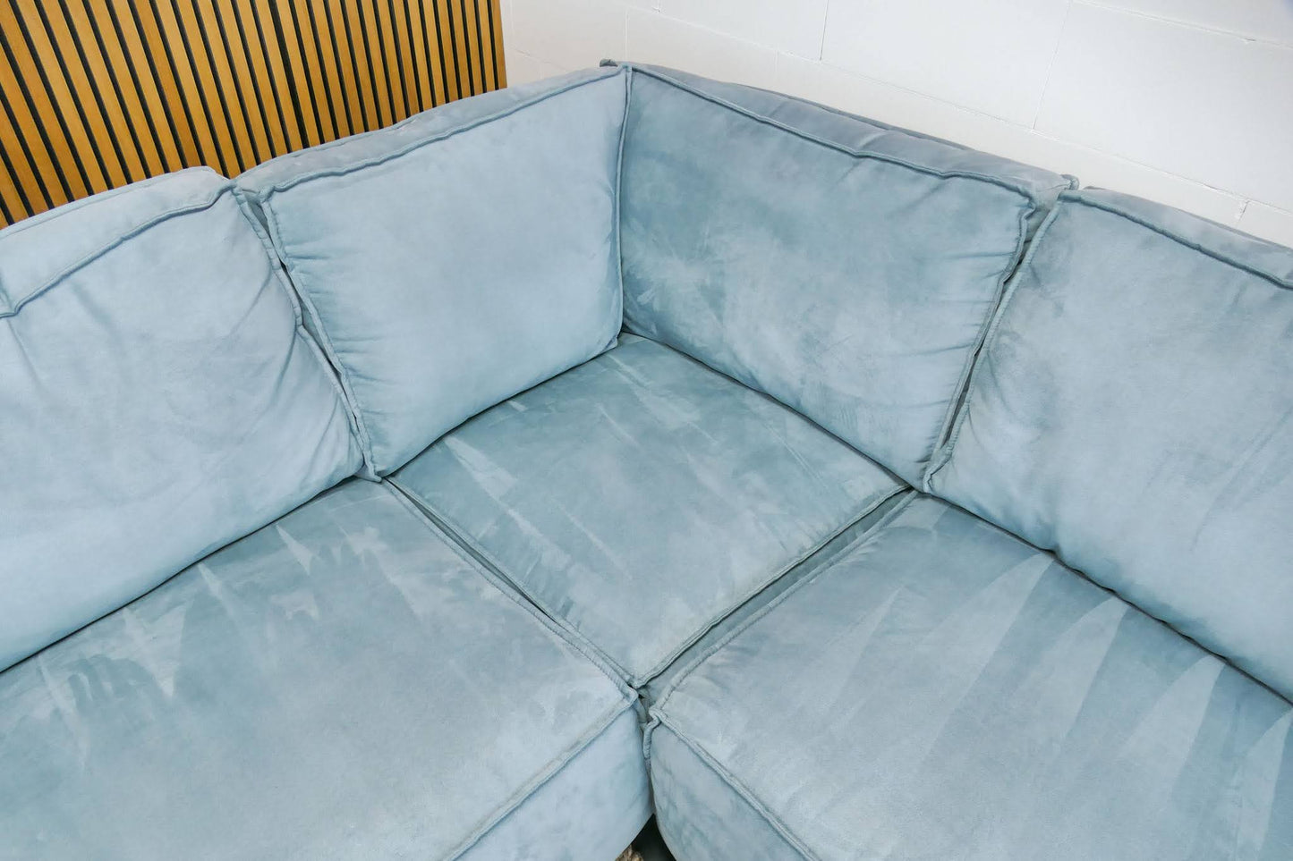 Refurbished Hoekbank Turquoise met Hocker