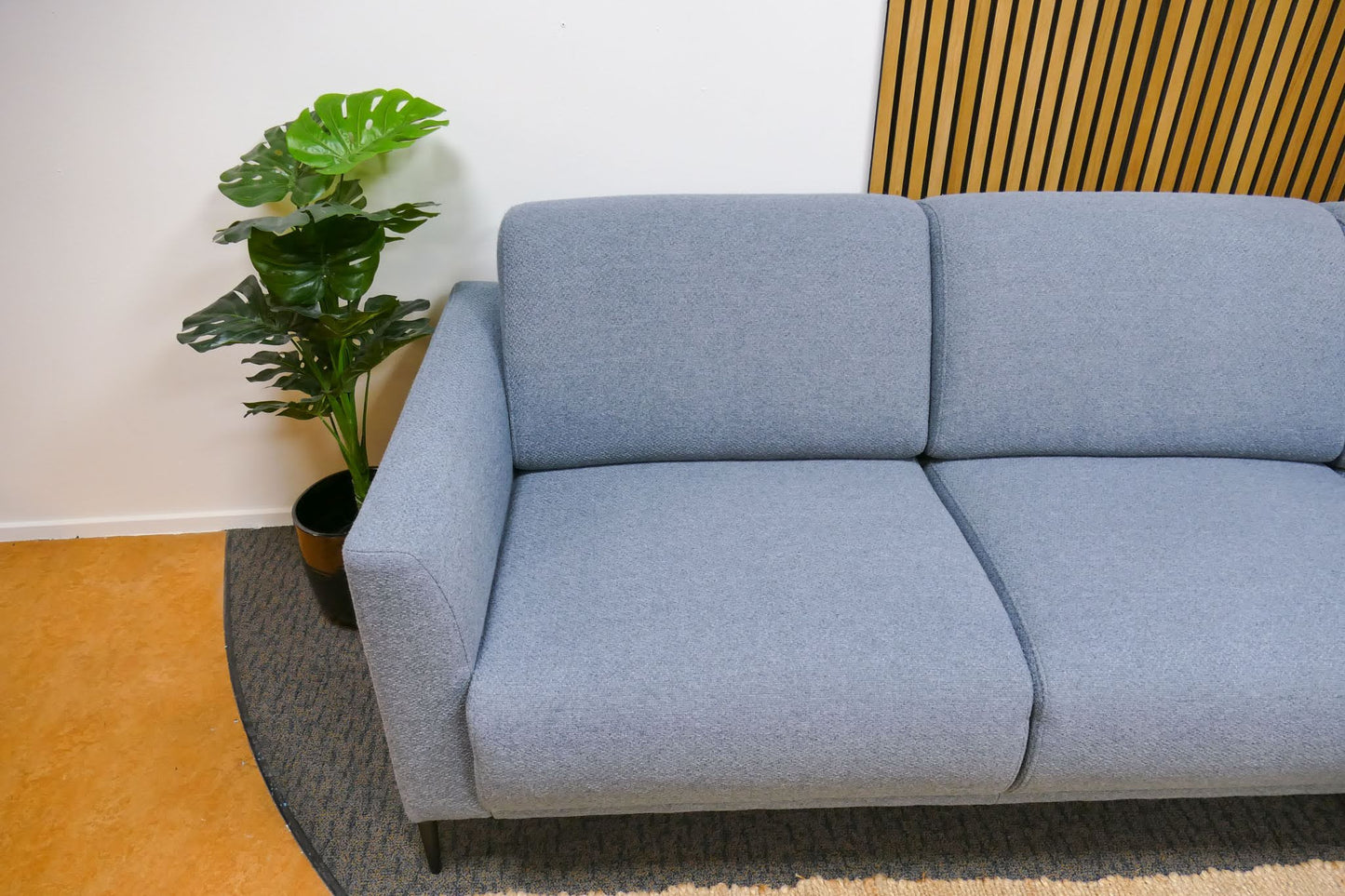 Refurbished Moderne Hoekbank Babyblauw
