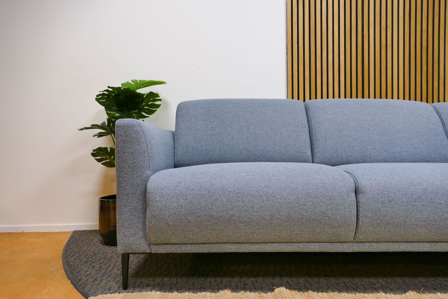 Refurbished Moderne Hoekbank Babyblauw